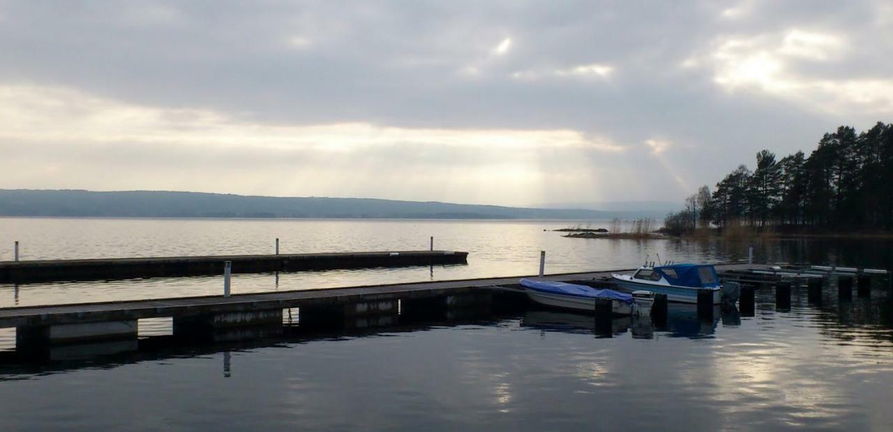 Froeya Timber Cottage Arvika Buitenkant foto